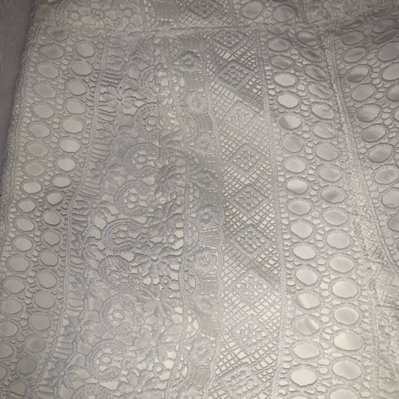 Hollister white lace set - Picture 3 of 8